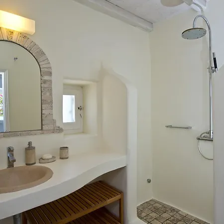 Newly-Built Private, Luxury Villa With Private Pool In Ano Mera